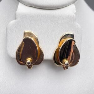 Vintage Barclay Gold Leaf Clip On Earrings